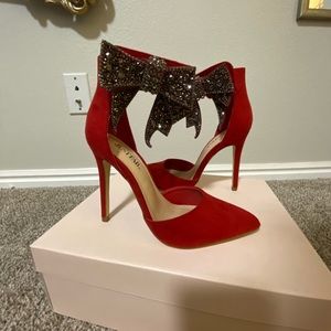 Red Hot Heels sz 6.5
